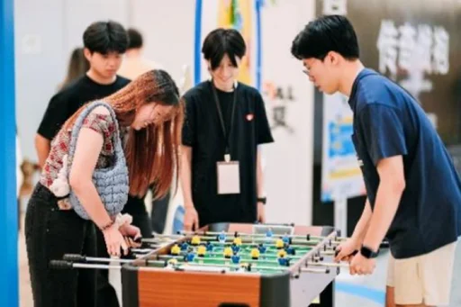 端午节遇上世界杯,上海全城进入“足球模式”