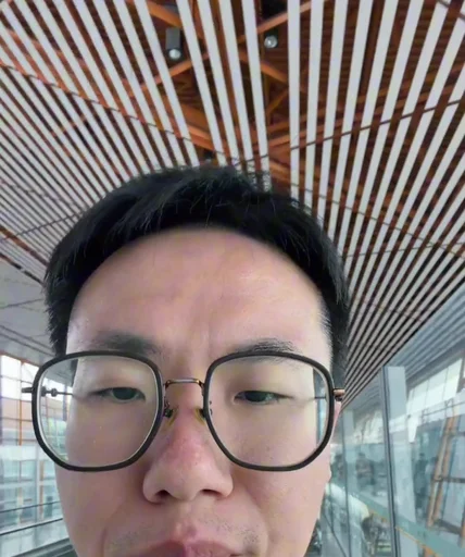 解说：塞布尔在开拓者三年出勤率不高且得分未提升，期待其在湖人有所进步